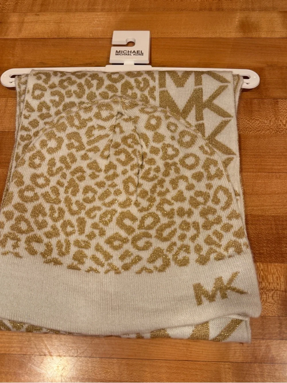 Michael Kors Cream and Gold Leopard MK‎ Logo Scarf & Beanie NWT